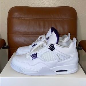 Jordan 4s